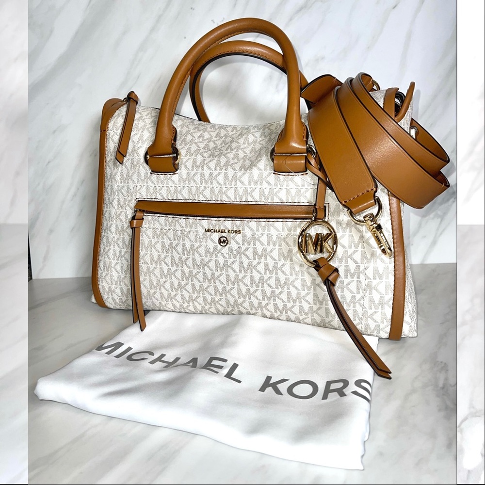 Michael Kors Signature Carine Medium Satchel